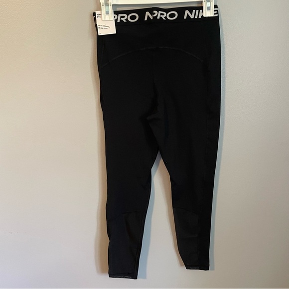 Nike Leggings - Picture 7 of 7